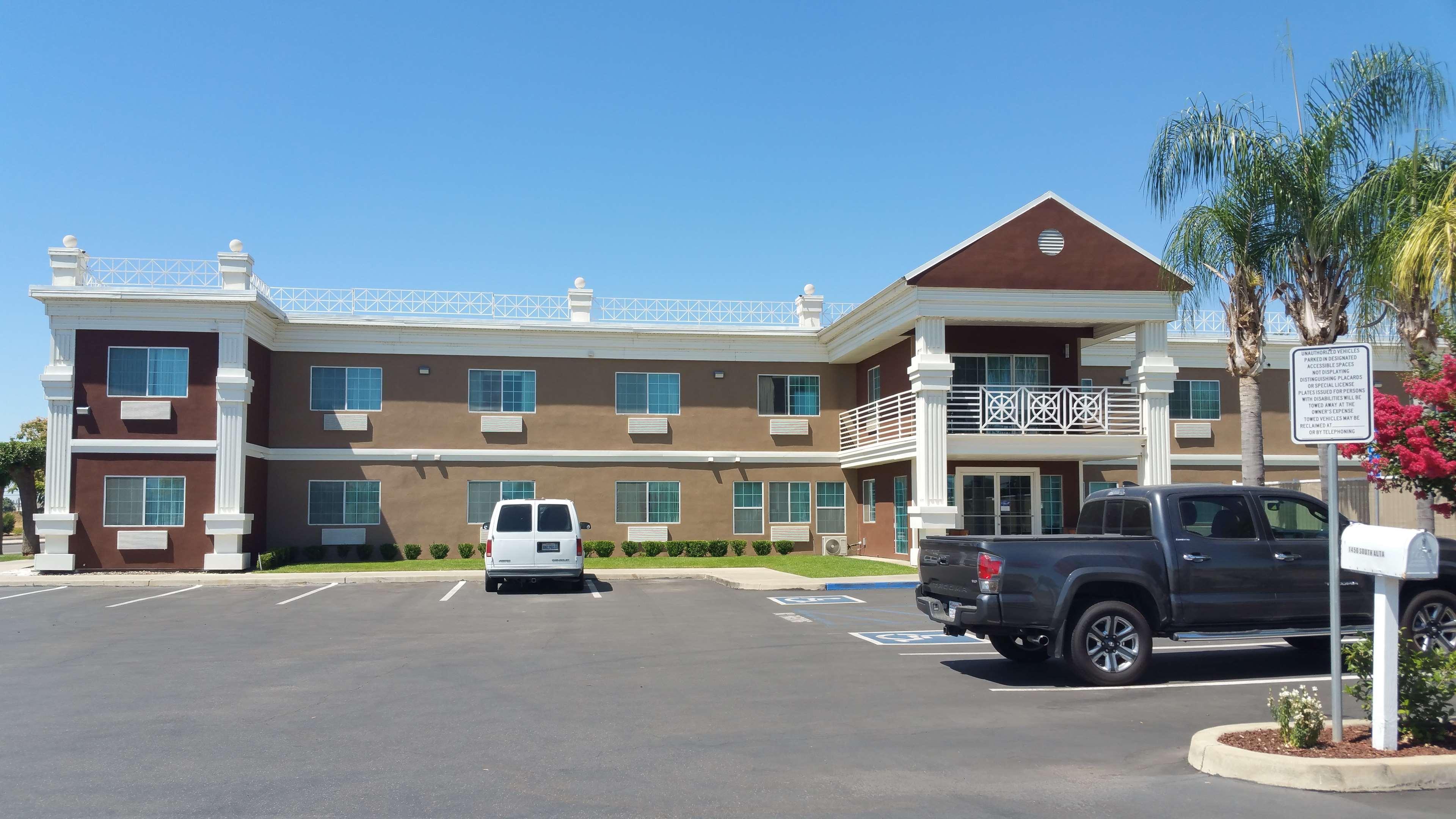 Best Western Americana Dinuba Esterno foto