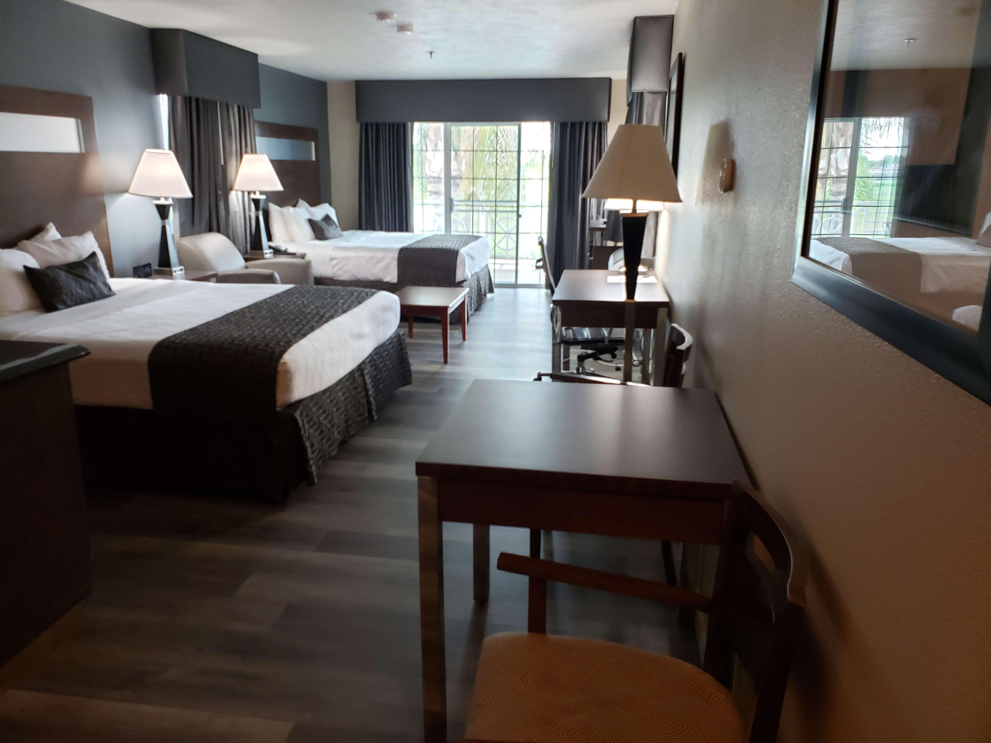 Best Western Americana Dinuba Esterno foto