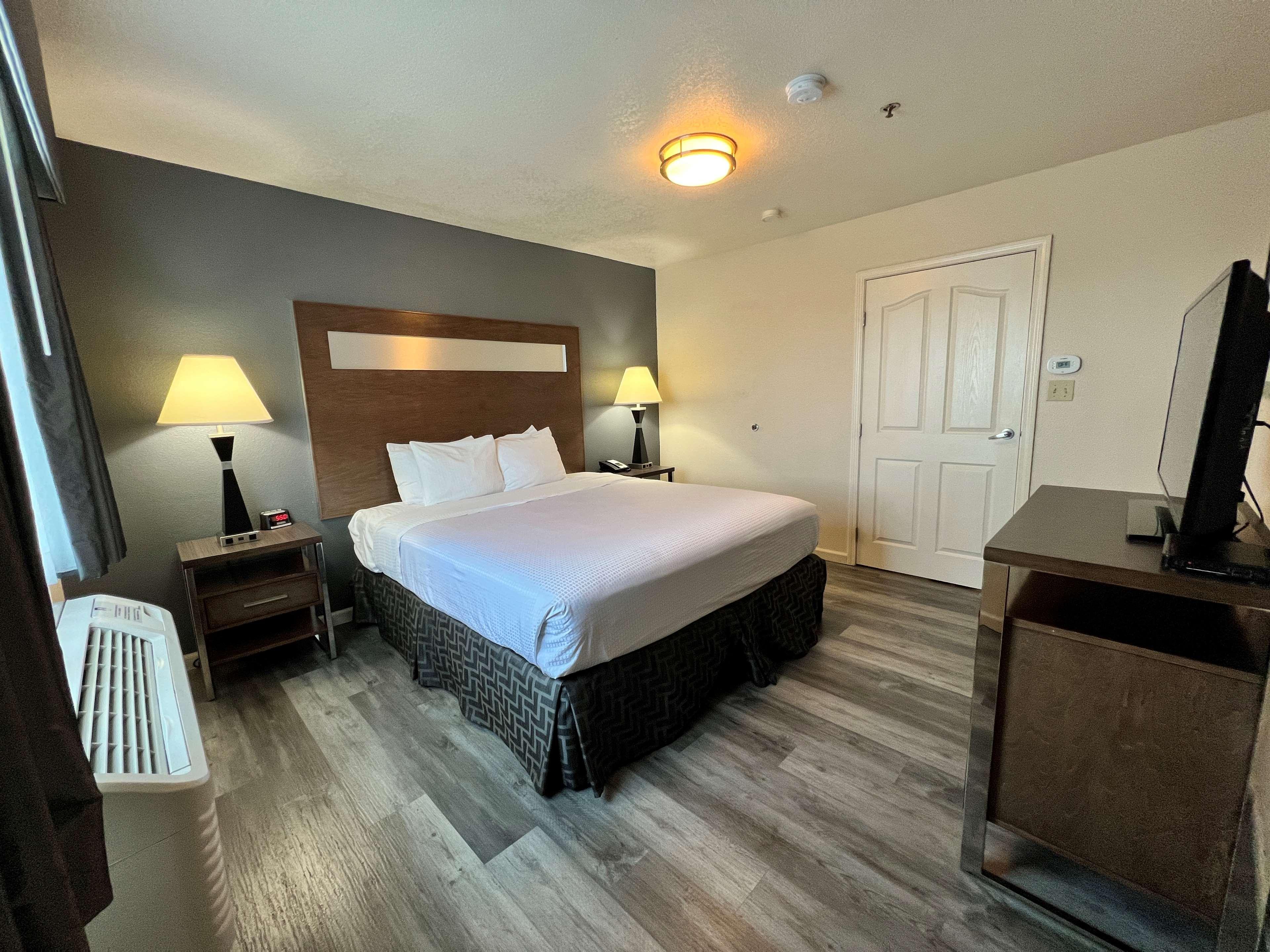 Best Western Americana Dinuba Esterno foto