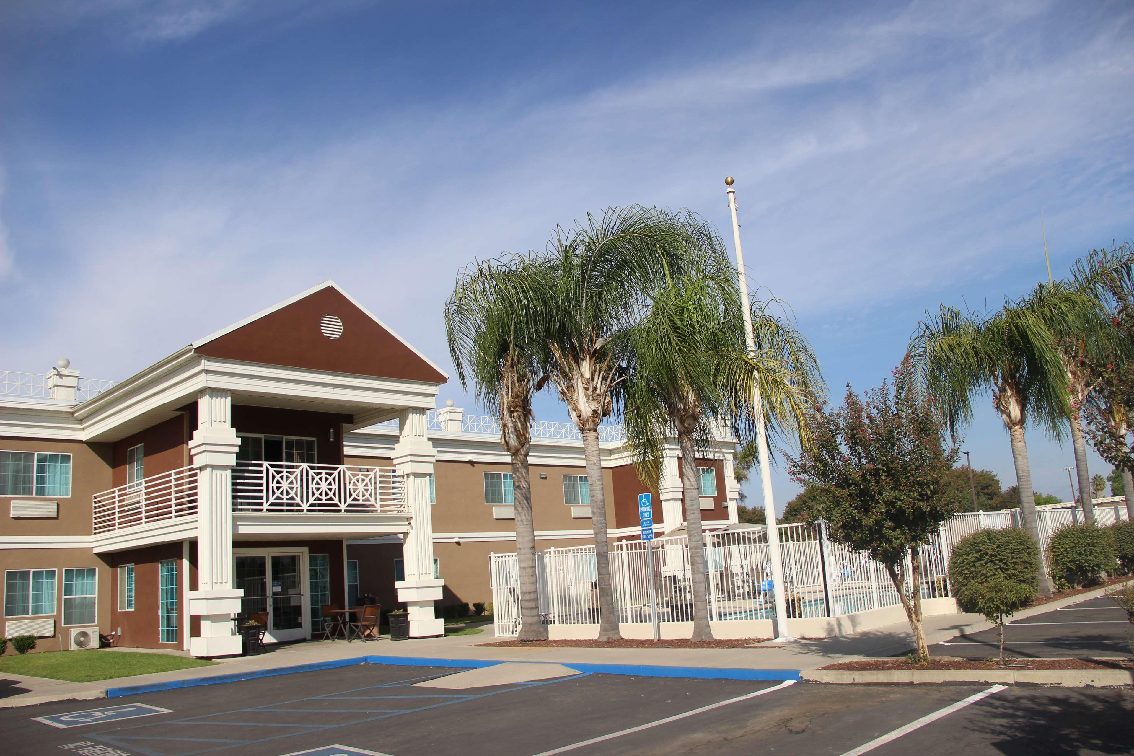 Best Western Americana Dinuba Esterno foto